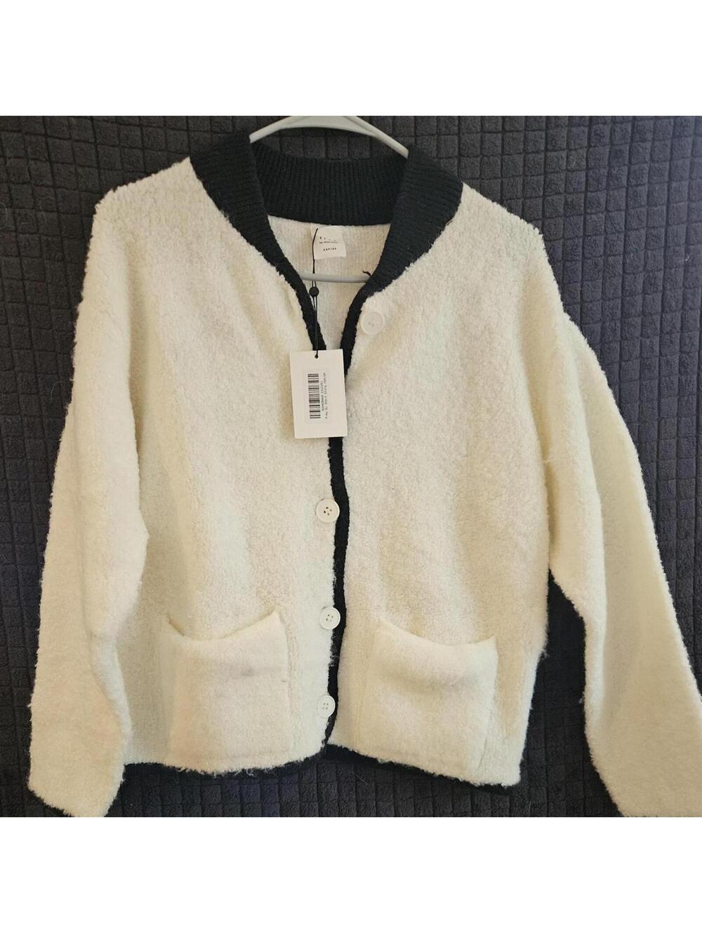 Short Story Women's White and Cream Cardigan